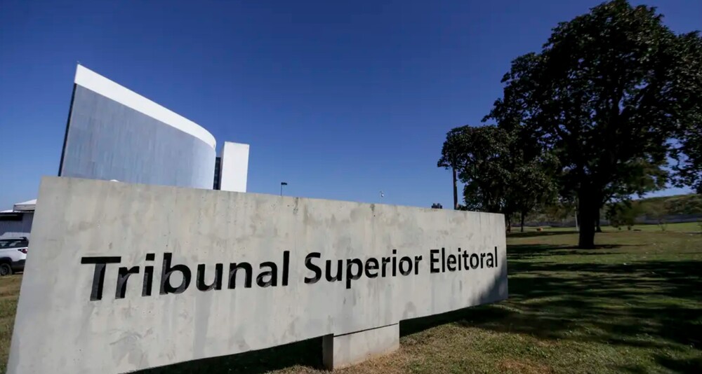 Preocupado com possível afastamento, novo presidente do PRTB descumpre acordos e nomeia várias executivas estaduais ao mesmo tempo