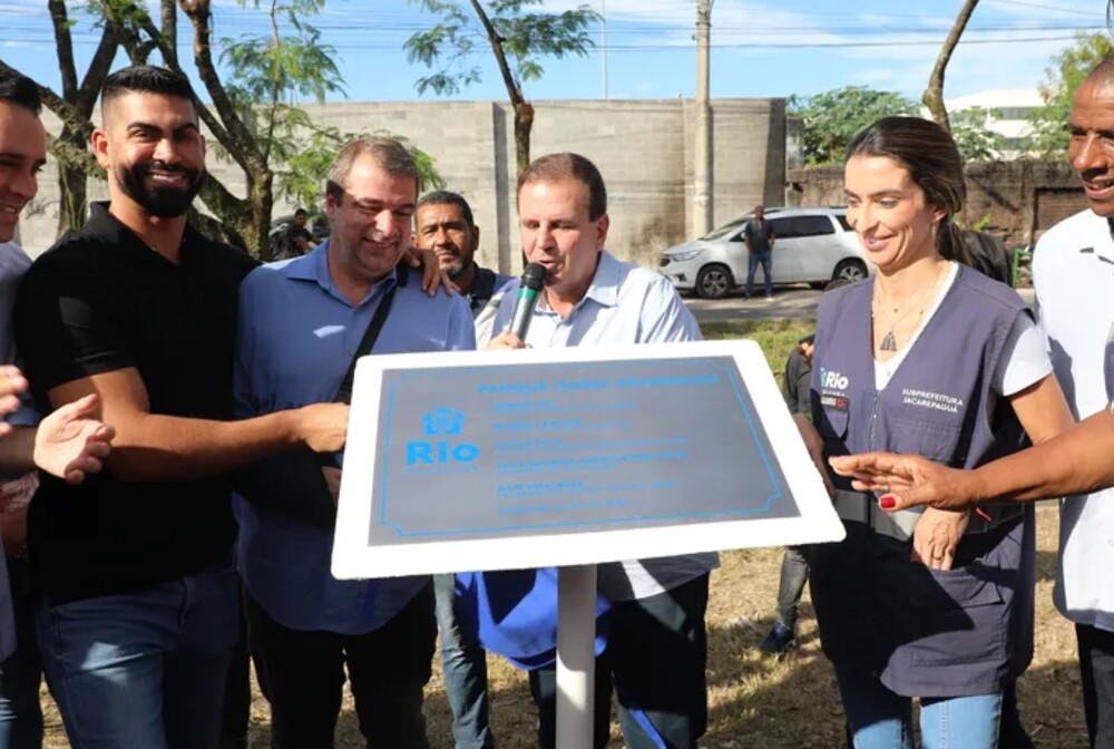 Redenção Pública: Eduardo Paes Oferece Pedido de Desculpas a Talita Galhardo