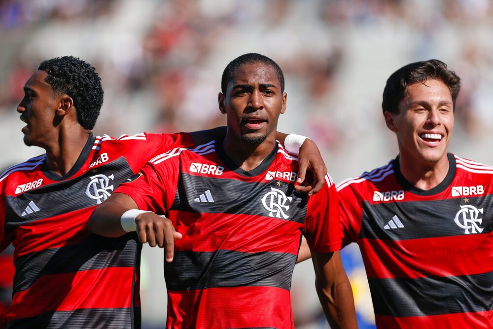 De virada, Flamengo bate o Boca Juniors e é campeão da Libertadores sub-20