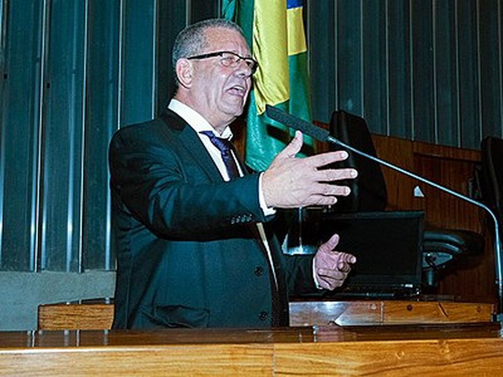 Ricardo da Karol, ex-deputado do PDT de Brizola, se junta a Bolsonarista para disputar Magé contra família Cozzolino