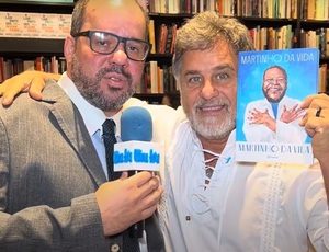 Marcos Frota comemora o lançamento do livro de Martinho da Vila e o Dia Nacional do Circo no Teatro Casa Grande, Shopping Leblon
