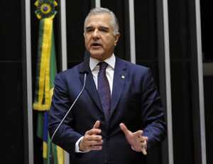 Iluminação pública: Frente Parlamentar de Serviços vai mediar acordo para pagamento de dívida de R$ 90 milhões da prefeitura de Caxias