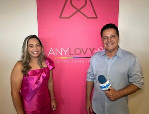 Ana Cristina, CEO da AnyLovy, celebra sucesso da primeira Imersão Nail Design 