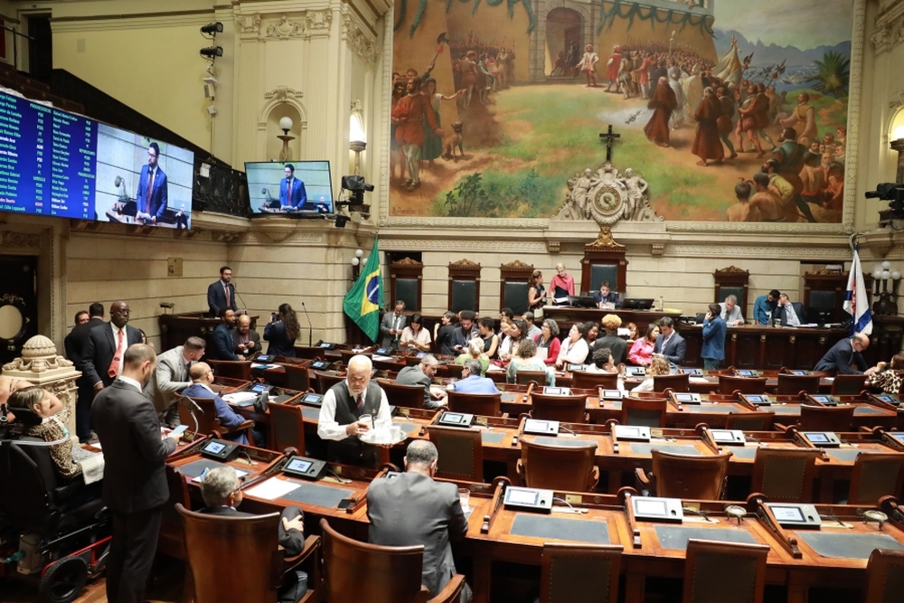 Câmara aprova empréstimo de R$ 950 milhões para Prefeitura do Rio, mas vereadores questionam intenções ‘eleitoreiras’ de obras