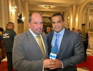 Chagas Bola: Da Quadra à Câmara, um Legado de Segurança e Esporte na entrega da Medalha Pedro Ernesto a Ramagem