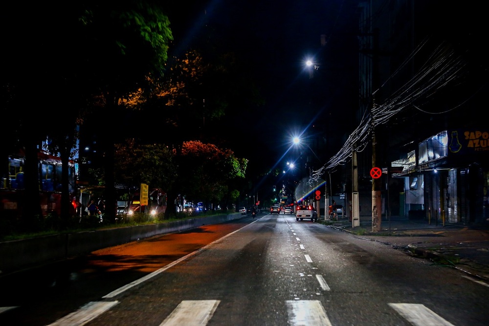 Prefeitura de Niterói avança na implantação de iluminação em LED