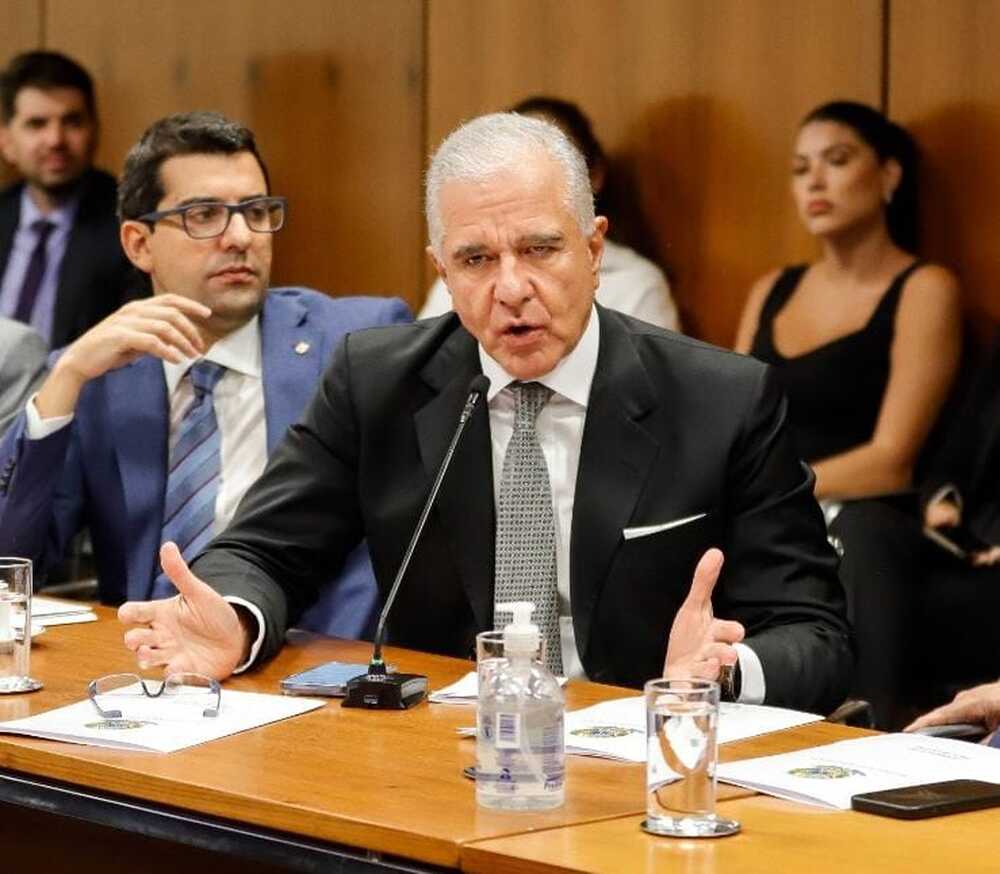 Ministro de Minas e Energia apoia a produção de pequenos reatores nucleares para produção de energia limpa