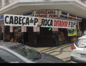 Demonização do STF dá o ton, e continua sendo a principal bandeira de lutas dos Bolsonaristas que chegam a Copacabana 