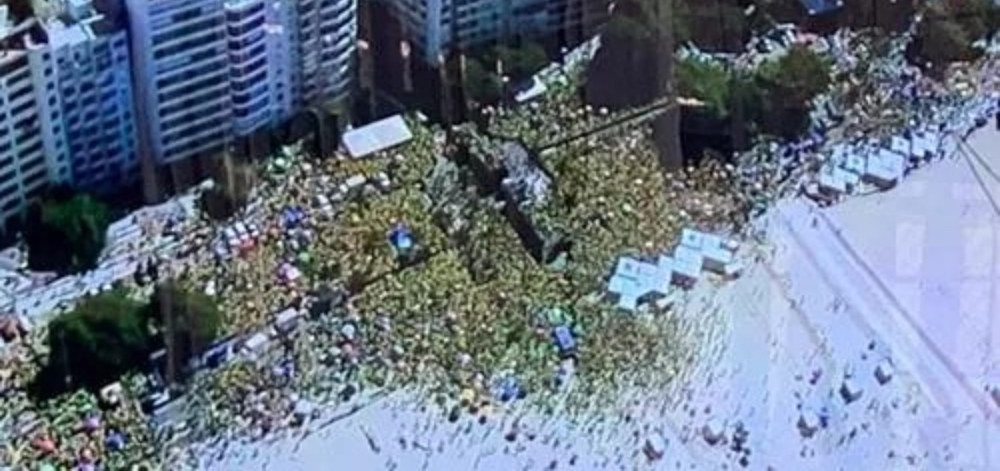Flopou: Ato de Bolsonaro em Copacabana reuniu 32 mil pessoas, segundo monitor da USP