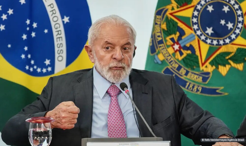 Reforma propõe devolução de 50% em luz, água e gás a mais pobres