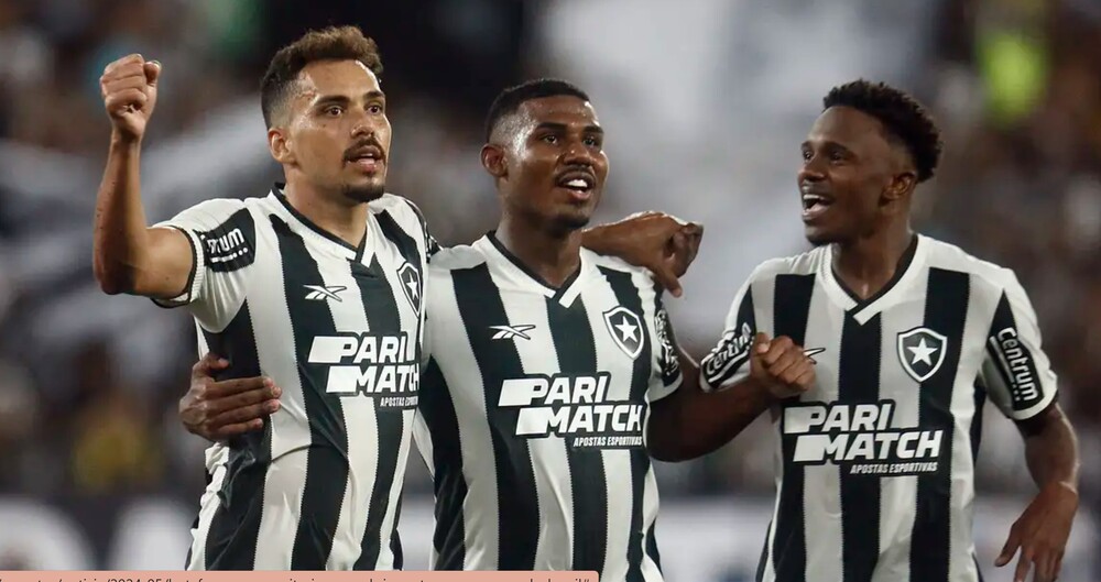 Botafogo supera Vitória para abrir vantagem na Copa do Brasil