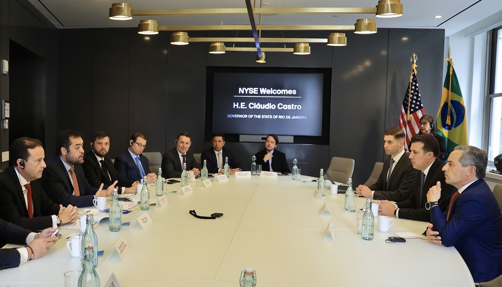 Em reunião na Bolsa de Valores de Nova Iorque, governador apresenta carteira de negócios do estado, que somam R$ 107 bilhões de investimentos
