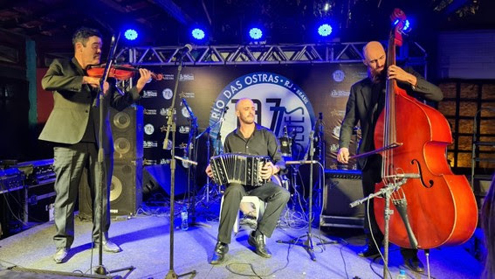 Tango Revirado é o destaque da Série Música no Assyrio no domingo (19/05)