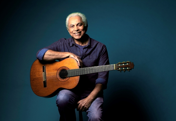 Paulinho da Viola leva seu samba ao Qualistage no dia 25 de maio