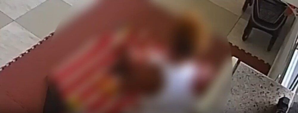 Presa babá acusada de agredir criança de 8 meses em prédio na Barra da Tijuca