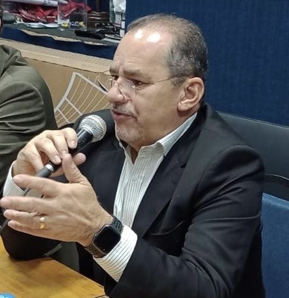 Motoristas que atendem empresas terceirizadas da AMBEV podem parar e deixar bares e restaurantes sem cervejas e derivados 