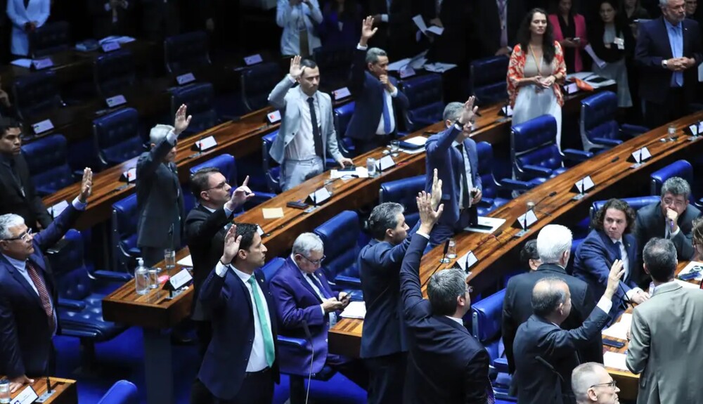 Senado aprova taxação de compras internacionais de até US$ 50