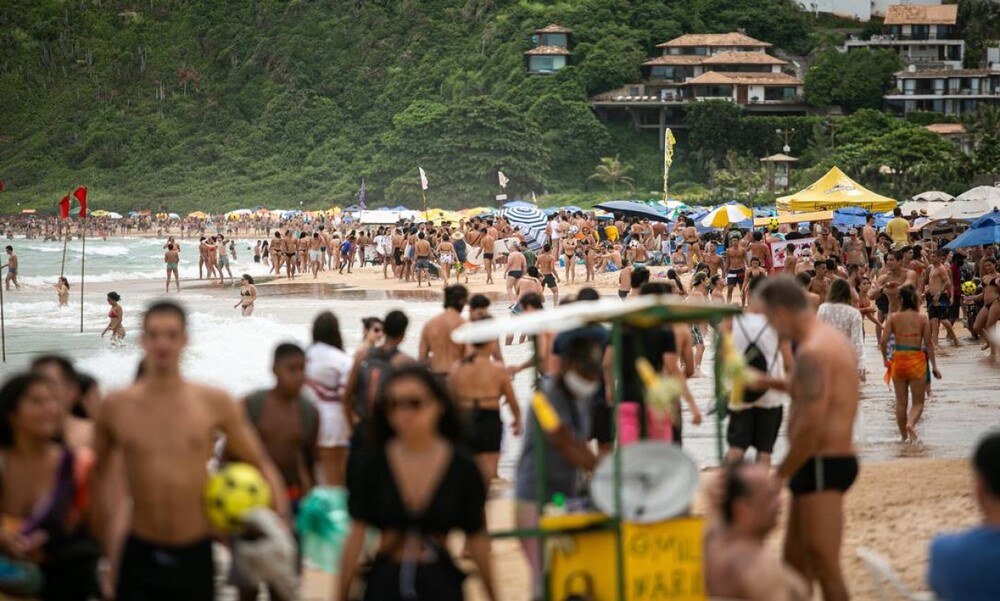 Búzios: Políticos em Altas Temperaturas