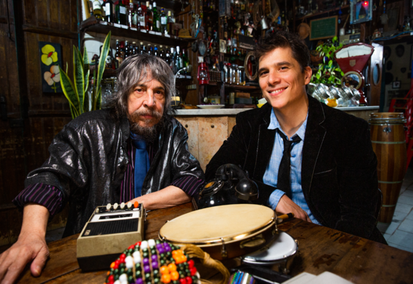 Benito di Paula e Rodrigo Vellozo apresentam o show “Do Jeito Que a Vida Quer”, no Qualistage
