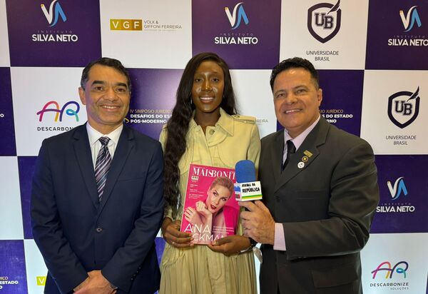 Grande Modelo Internacional Belle Diouf é destaque no IV Simpósio Jurídico em Brasília