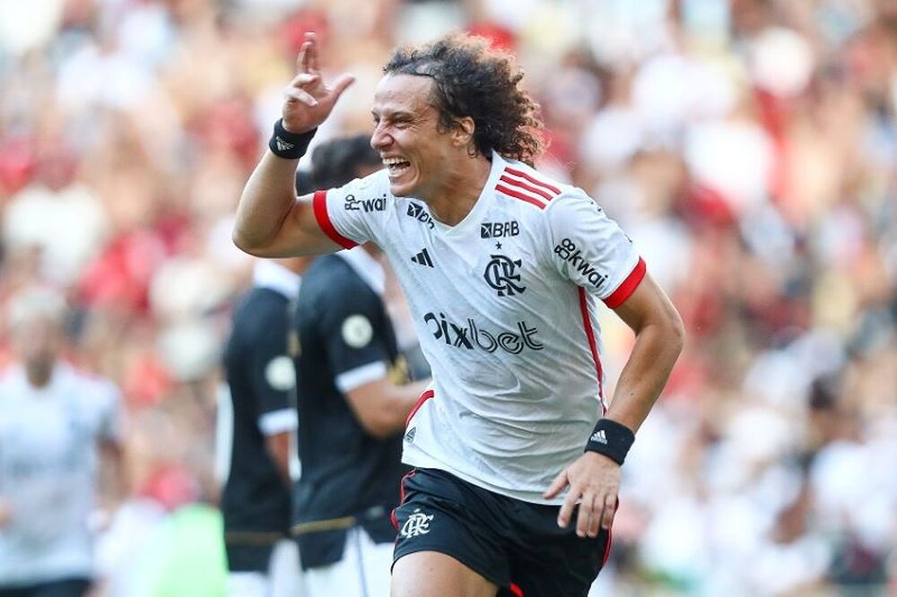 Com time misto, Flamengo vence o Cruzeiro e segue firme no G4