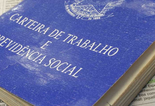 Prefeitura do Rio divulga 2,4 mil vagas de emprego