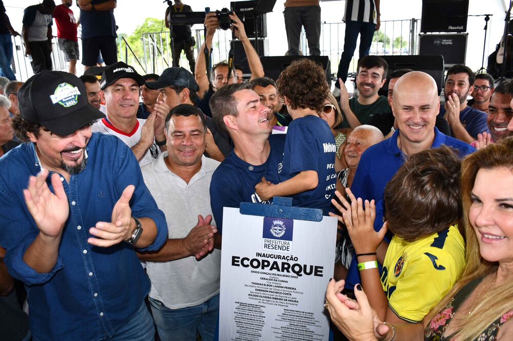 Ao lado de Diogo Balieiro, Tande participa de inauguração do Ecoparque de Resende 