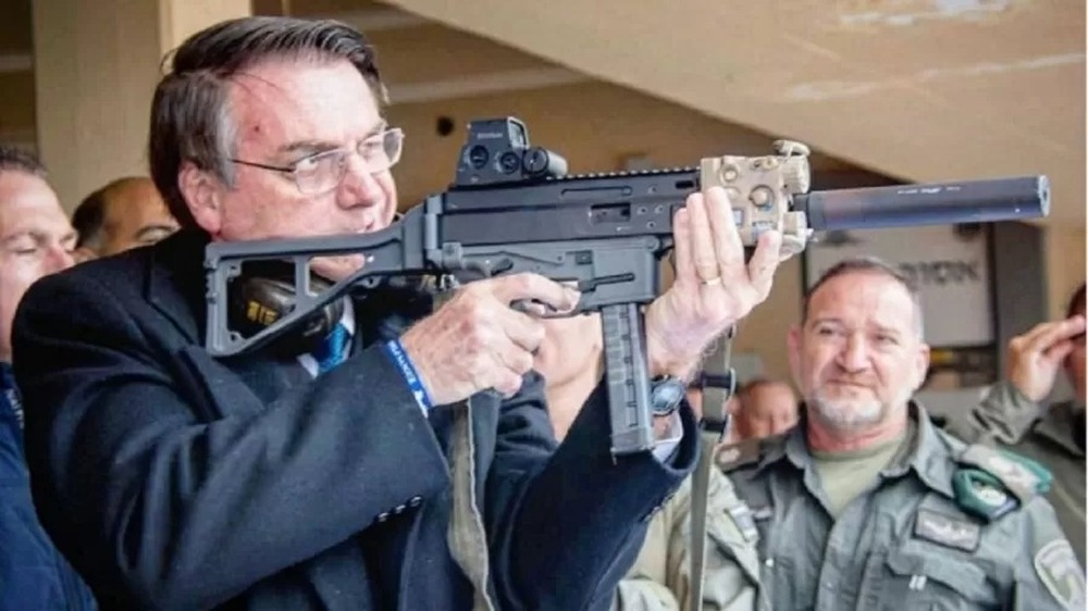 TCU diz que general revogou normas para rastreamento de armas sem justificativa técnica