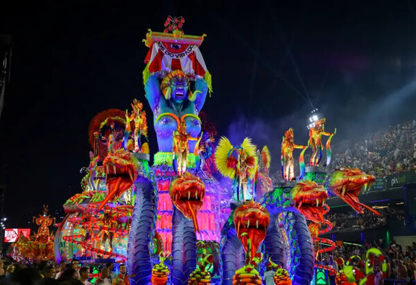 Vai ter mais samba ou só conversa? O bafafá sobre aumentar escolas no Grupo Especial