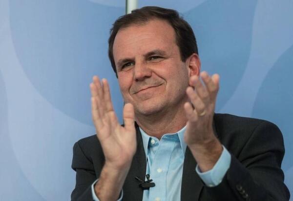 O Prefeito Eduardo Paes agora tira a gratuidade: E os rodoviários que se virem! Será que vai ter troco? 