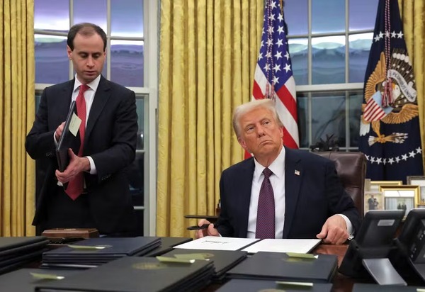 Europeus e árabes rejeitam plano de Trump de ocupar Gaza