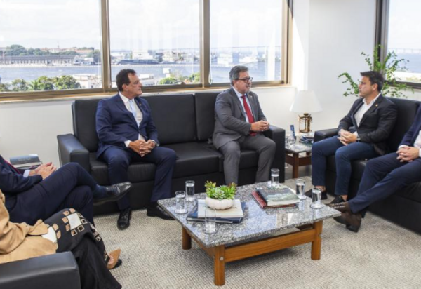 Ministério Público recebe visita do presidente da Câmara de Vereadores do Rio