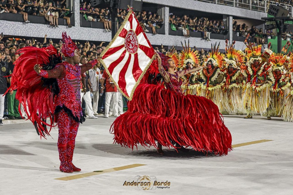 Salgueiro confirma Sidclei Santos e Marcella Alves para o Carnaval 2026