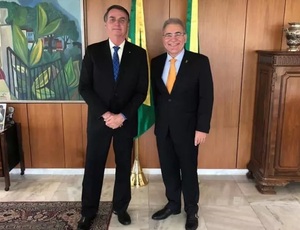 Novo ministro da Saúde declara: 'Política é do governo Bolsonaro, ministro executa' 