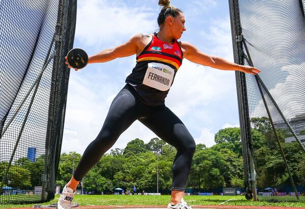 Olímpiadas de Tóquio: Atletismo brasileiro treina e compete nos EUA