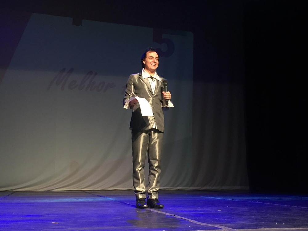 “Uma Noite em Hollywood” Celebra os Melhores do Teatro em Sorocaba