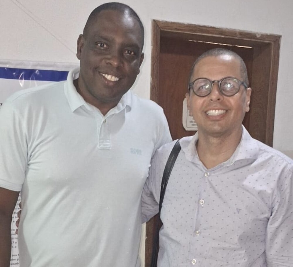 Emerson Alves e Claudinho da kombi discutem incentivo a microempreendedores na Baixada