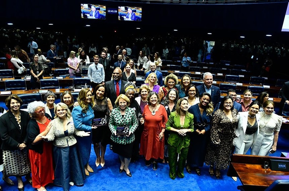 Diploma Bertha Lutz reforça luta por mais mulheres em espaços de poder