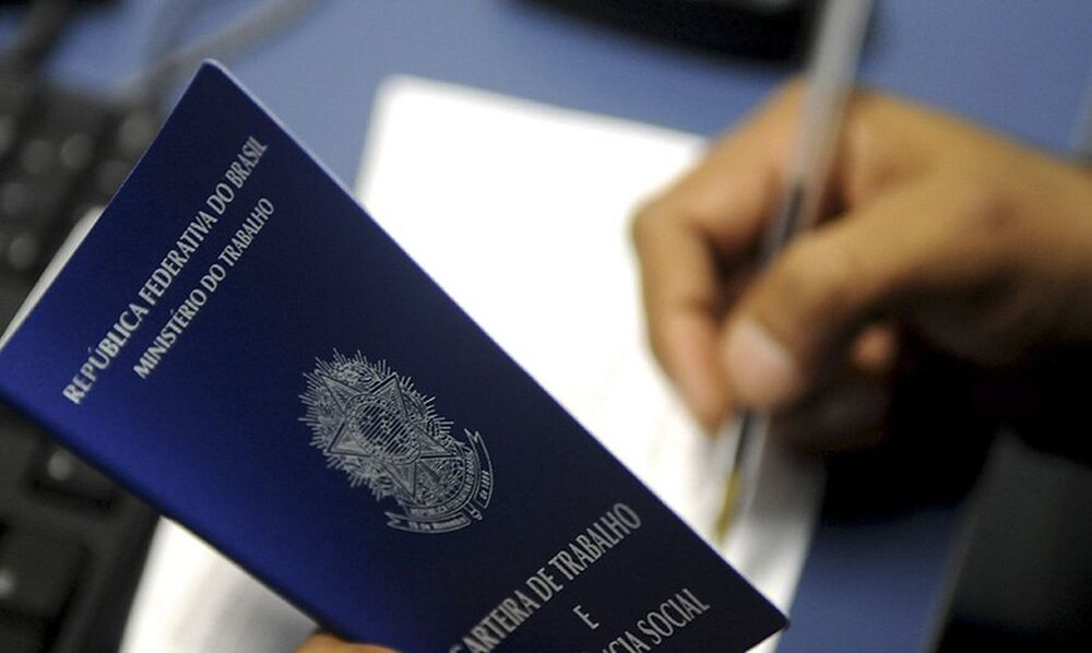 Desemprego sobe para 6,8%, mas mercado de trabalho segue em expansão