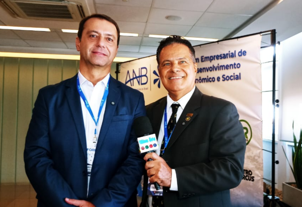Prefeito Pedro Paulo Quinzinho participa do Fórum Empresarial ANB e revela novidades para o município, consolidando-o como Capital do Turismo
