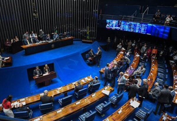 O Congresso segue votando. Quem emperra é o Planalto