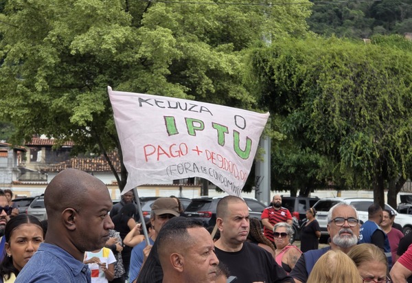 Crise do IPTU: Moradores e parlamentares denunciam valores abusivos no Rio de Janeiro