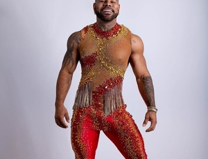 Anderson Reis é o novo Rei de Bateria da Alegria do Vilar