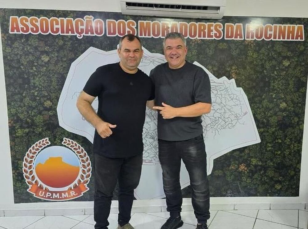 Leo Reis: O Empresário do Futuro que Leva o Inglês às Comunidades