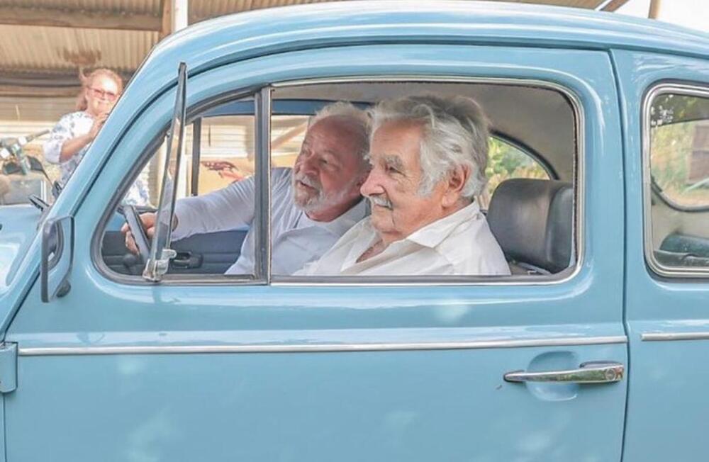 Esquerda Caviar x Fusquinha Popular: O Legado de Mujica