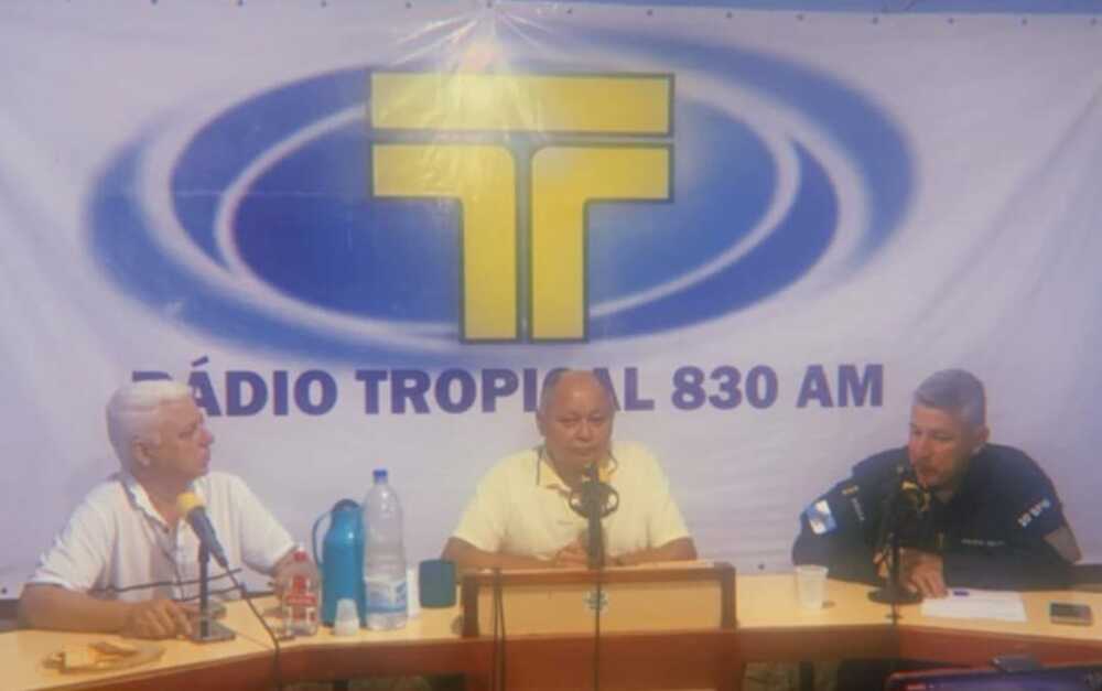 Café com Segurança: Coronel do 20º BPM fala de queda nos crimes e reforço nas blitzen em Mesquita Nilópolis e Nova Iguaçu no programa Tropical Em Ação