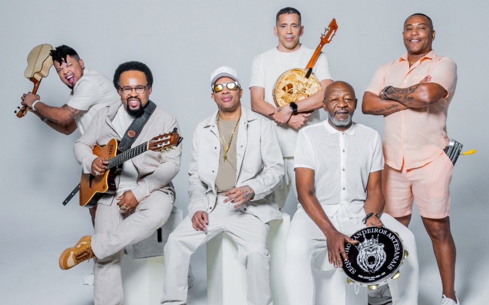 Sexta-feira (30), tem megashow do Grupo Revelação no Casarão do Firmino, em comemoração aos 30 anos de carreira