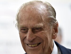 Morre príncipe Philip, marido da rainha Elisabeth, aos 99 anos 