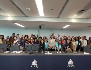 Deputado Estadual Yuri Moura lidera audiência pública na Alerj e cobra instalação da Delegacia da Mulher em Petrópolis