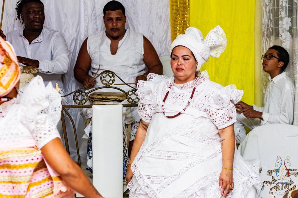 Karla Padilha: 34 anos de axé, firmeza e ancestralidade no culto afro-brasileiro